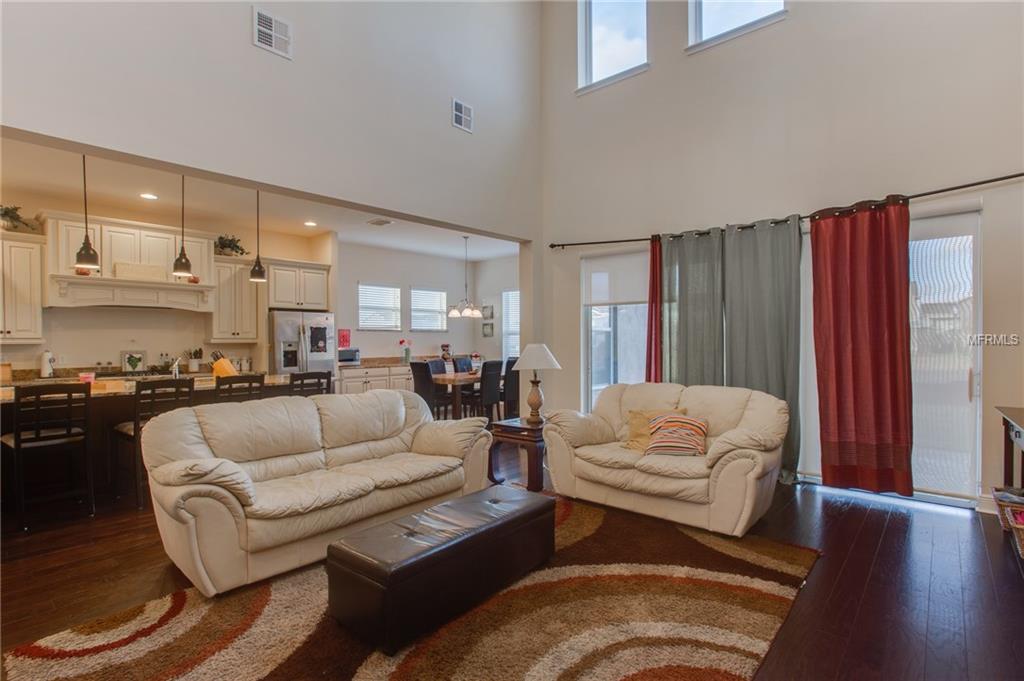 WINTER GARDEN, Florida 34787, 5 Bedrooms Bedrooms, 9 Rooms Rooms,4 BathroomsBathrooms,Residential,For sale,S4855803