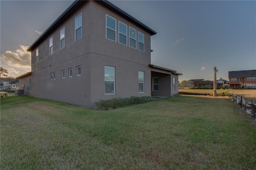 WINTER GARDEN, Florida 34787, 5 Bedrooms Bedrooms, 9 Rooms Rooms,4 BathroomsBathrooms,Residential,For sale,S4855803