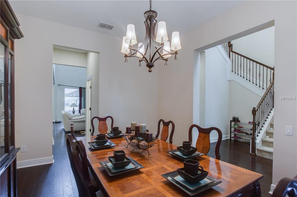 WINTER GARDEN, Florida 34787, 5 Bedrooms Bedrooms, 9 Rooms Rooms,4 BathroomsBathrooms,Residential,For sale,S4855803