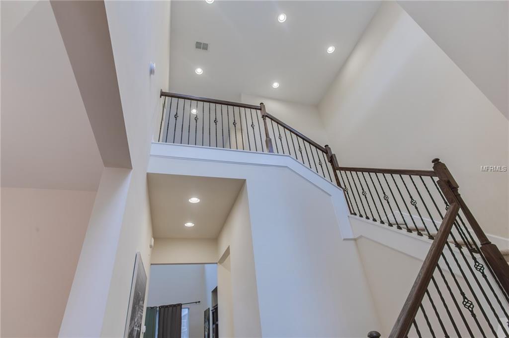 WINTER GARDEN, Florida 34787, 5 Bedrooms Bedrooms, 9 Rooms Rooms,4 BathroomsBathrooms,Residential,For sale,S4855803