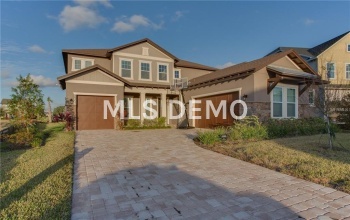 WINTER GARDEN, Florida 34787, 5 Bedrooms Bedrooms, 9 Rooms Rooms,4 BathroomsBathrooms,Residential,For sale,S4855803