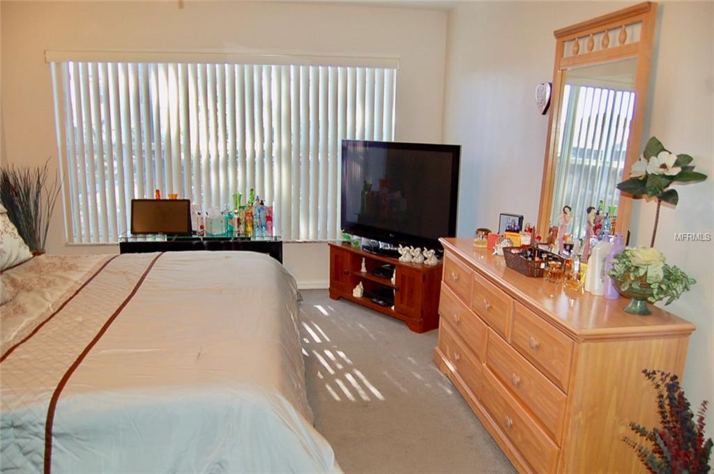 123 RIGGS CIRCLE, DAVENPORT, Florida 33897, 5 Bedrooms Bedrooms, 3 Rooms Rooms,3 BathroomsBathrooms,Residential,For sale,RIGGS,S4856051