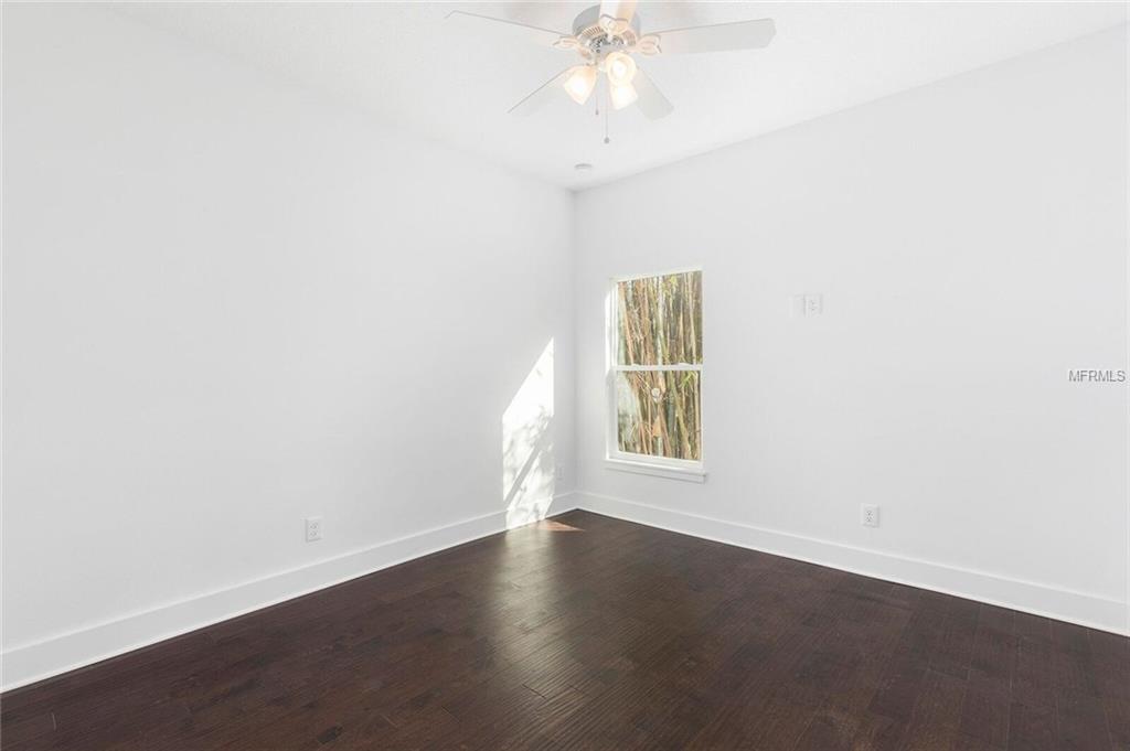 1418 ILLINOIS STREET, ORLANDO, Florida 32803, 3 Bedrooms Bedrooms, 6 Rooms Rooms,2 BathroomsBathrooms,Residential,For sale,ILLINOIS,O5559554