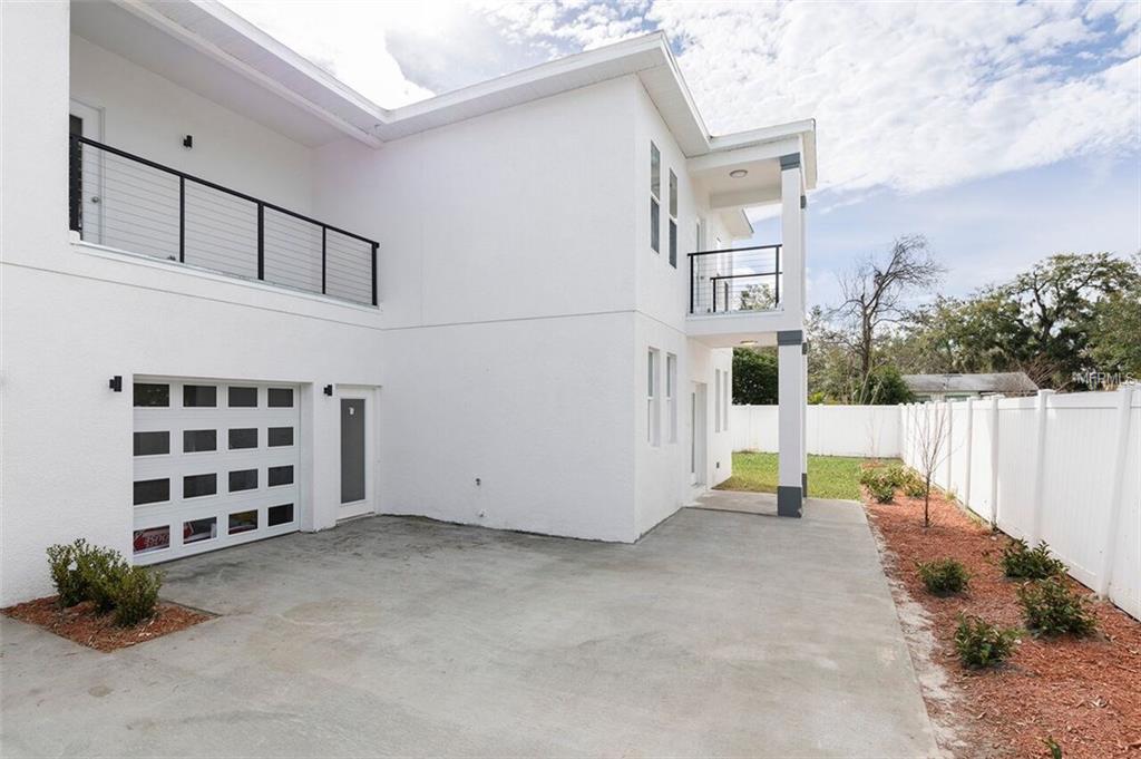 1418 ILLINOIS STREET, ORLANDO, Florida 32803, 3 Bedrooms Bedrooms, 6 Rooms Rooms,2 BathroomsBathrooms,Residential,For sale,ILLINOIS,O5559554