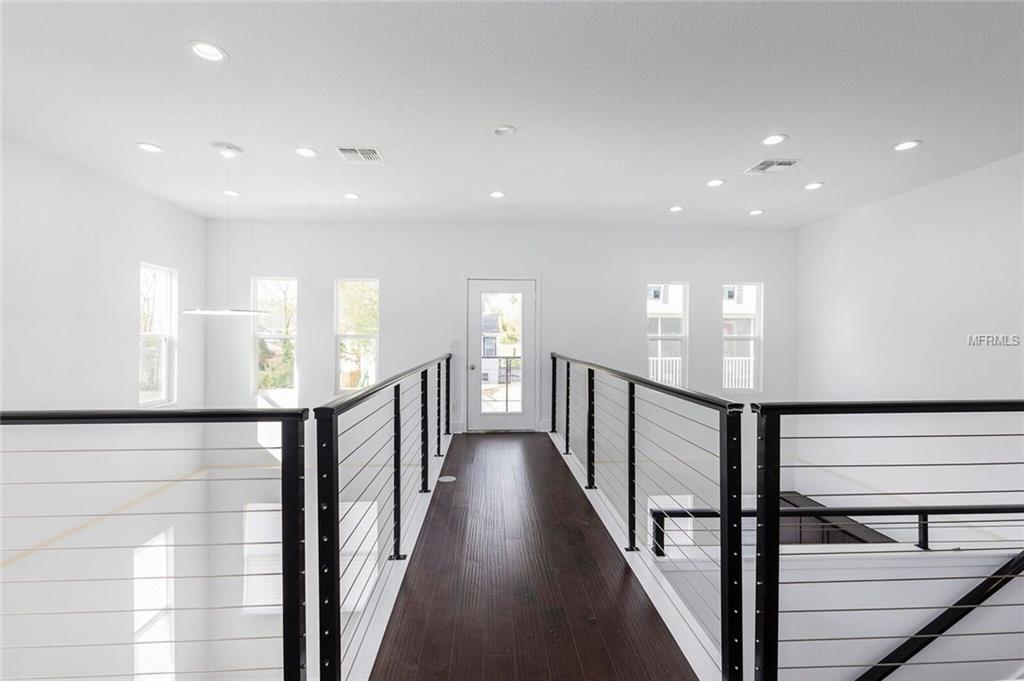 1418 ILLINOIS STREET, ORLANDO, Florida 32803, 3 Bedrooms Bedrooms, 6 Rooms Rooms,2 BathroomsBathrooms,Residential,For sale,ILLINOIS,O5559554