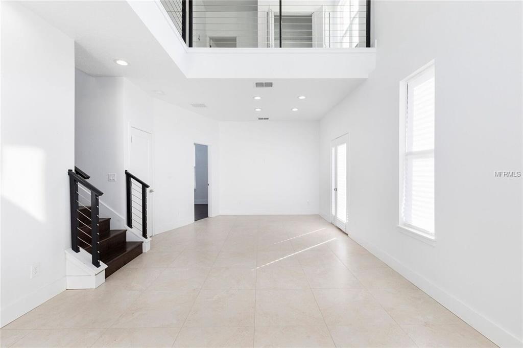 1418 ILLINOIS STREET, ORLANDO, Florida 32803, 3 Bedrooms Bedrooms, 6 Rooms Rooms,2 BathroomsBathrooms,Residential,For sale,ILLINOIS,O5559554