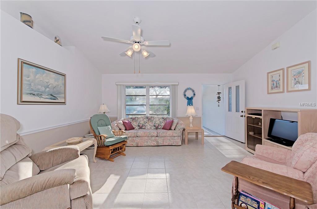 1240 INDUS ROAD, VENICE, Florida 34293, 3 Bedrooms Bedrooms, 6 Rooms Rooms,2 BathroomsBathrooms,Residential,For sale,INDUS,A4208912