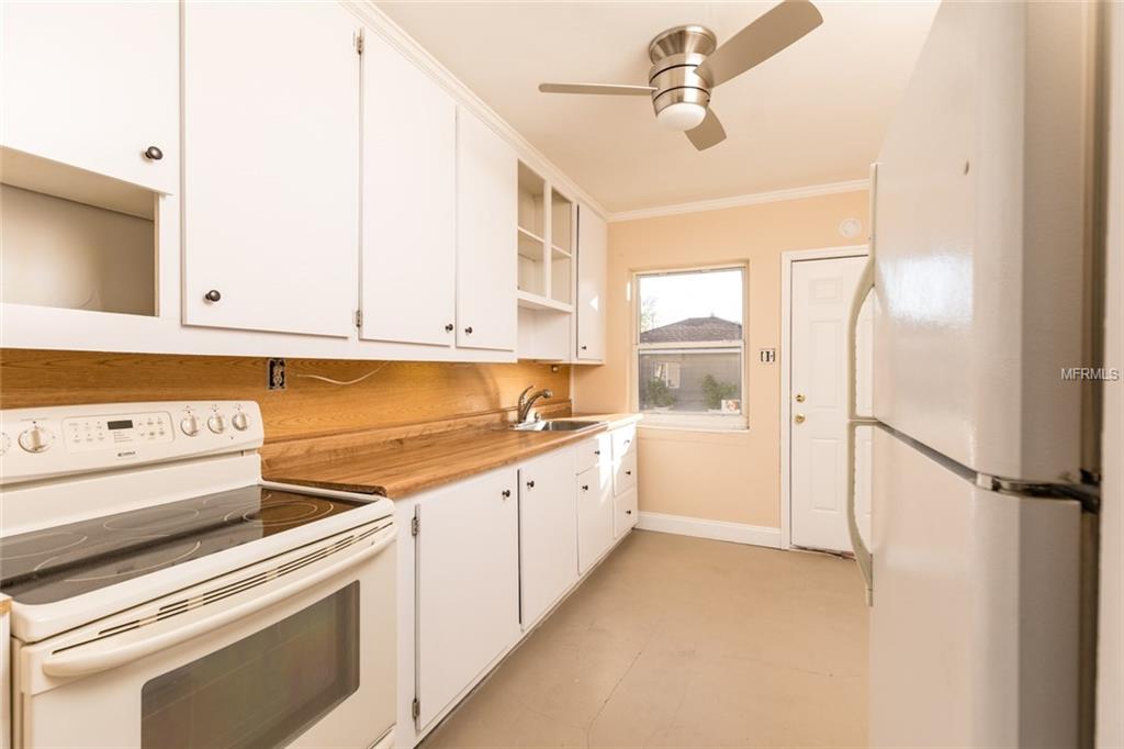 2504 58TH STREET S, GULFPORT, Florida 33707, 4 Bedrooms Bedrooms, 8 Rooms Rooms,2 BathroomsBathrooms,Residential,For sale,58TH,U7846718