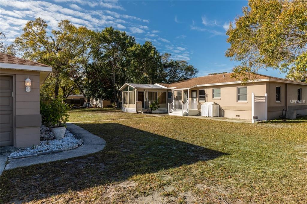 2504 58TH STREET S, GULFPORT, Florida 33707, 4 Bedrooms Bedrooms, 8 Rooms Rooms,2 BathroomsBathrooms,Residential,For sale,58TH,U7846718