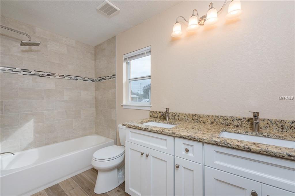 6006 CRESTRIDGE ROAD, TAMPA, Florida 33634, 5 Bedrooms Bedrooms, 8 Rooms Rooms,3 BathroomsBathrooms,Residential,For sale,CRESTRIDGE,U7847149