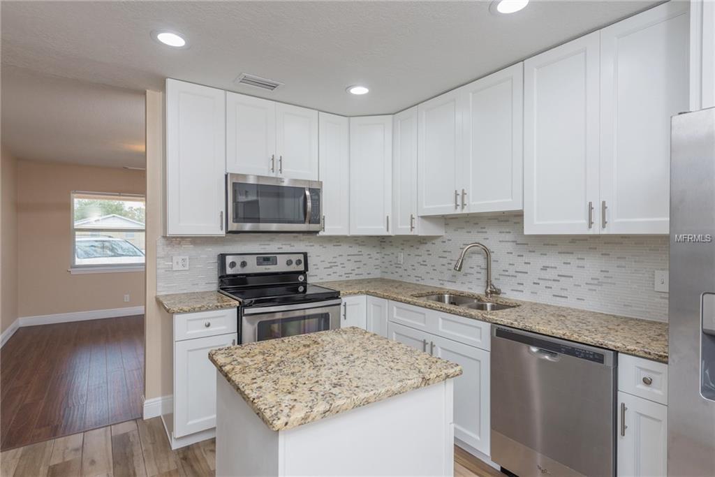 6006 CRESTRIDGE ROAD, TAMPA, Florida 33634, 5 Bedrooms Bedrooms, 8 Rooms Rooms,3 BathroomsBathrooms,Residential,For sale,CRESTRIDGE,U7847149