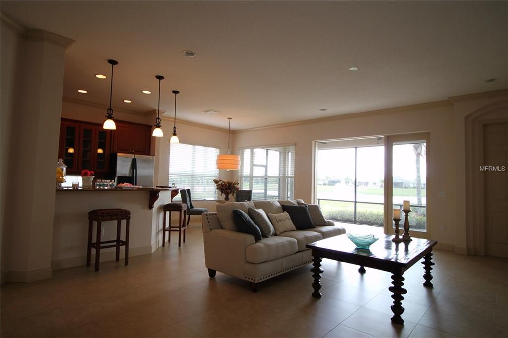 2476 LAUREL GLEN DRIVE, LAKELAND, Florida 33803, 3 Bedrooms Bedrooms, 3 Rooms Rooms,2 BathroomsBathrooms,Residential,For sale,LAUREL GLEN,L4725492