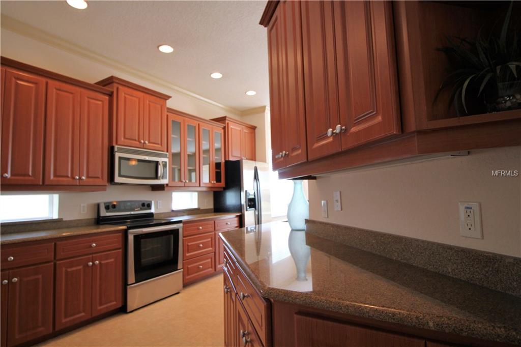 2476 LAUREL GLEN DRIVE, LAKELAND, Florida 33803, 3 Bedrooms Bedrooms, 3 Rooms Rooms,2 BathroomsBathrooms,Residential,For sale,LAUREL GLEN,L4725492