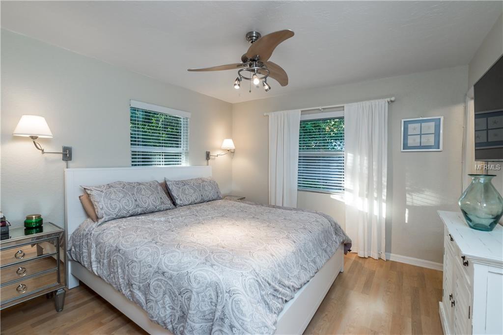 1773 HARMONY LANE, SARASOTA, Florida 34239, 2 Bedrooms Bedrooms, 4 Rooms Rooms,2 BathroomsBathrooms,Residential,For sale,HARMONY,A4209876