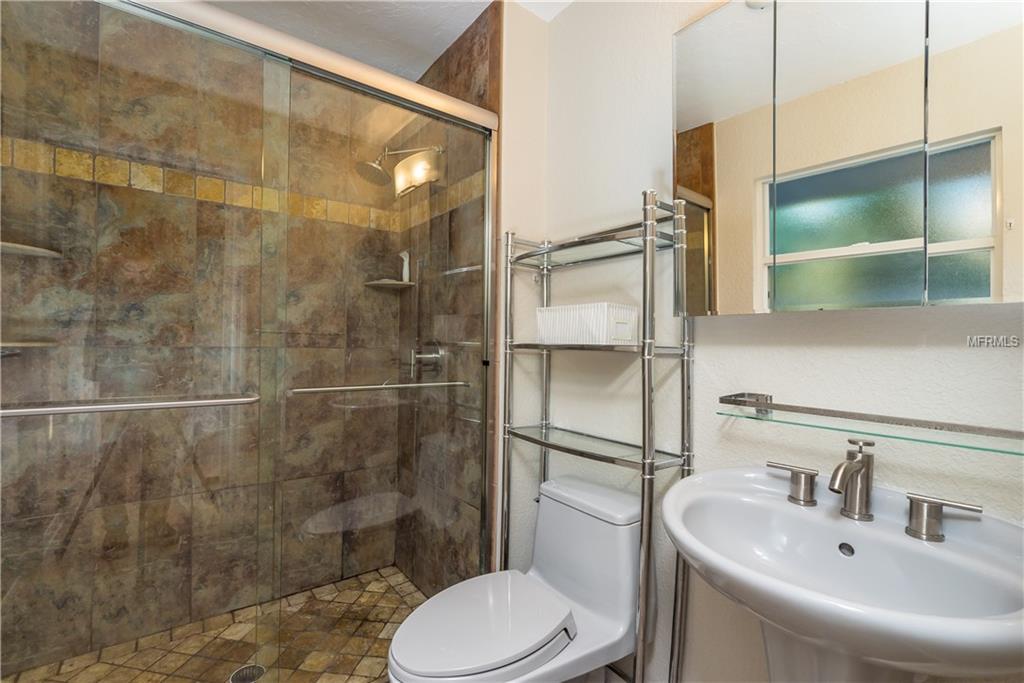 1773 HARMONY LANE, SARASOTA, Florida 34239, 2 Bedrooms Bedrooms, 4 Rooms Rooms,2 BathroomsBathrooms,Residential,For sale,HARMONY,A4209876