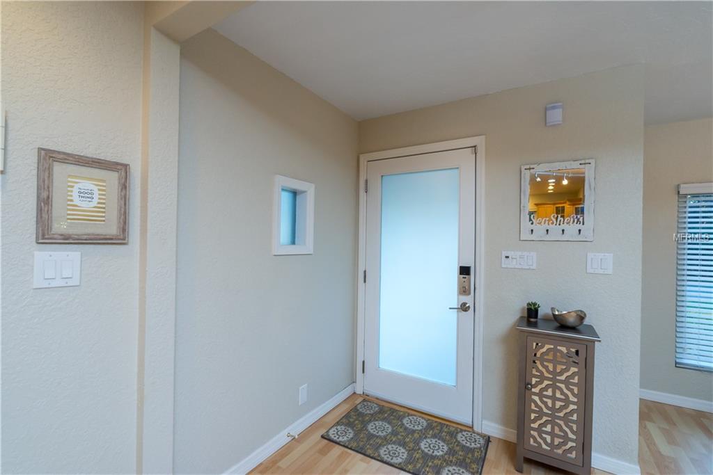 1773 HARMONY LANE, SARASOTA, Florida 34239, 2 Bedrooms Bedrooms, 4 Rooms Rooms,2 BathroomsBathrooms,Residential,For sale,HARMONY,A4209876