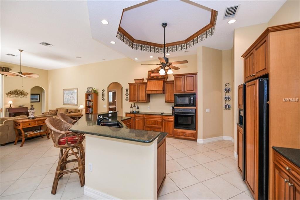 7920 UMBRELLA PINE WAY, SARASOTA, Florida 34241, 3 Bedrooms Bedrooms, 10 Rooms Rooms,3 BathroomsBathrooms,Residential,For sale,UMBRELLA PINE,A4209957