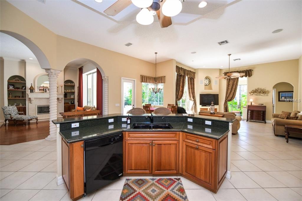 7920 UMBRELLA PINE WAY, SARASOTA, Florida 34241, 3 Bedrooms Bedrooms, 10 Rooms Rooms,3 BathroomsBathrooms,Residential,For sale,UMBRELLA PINE,A4209957