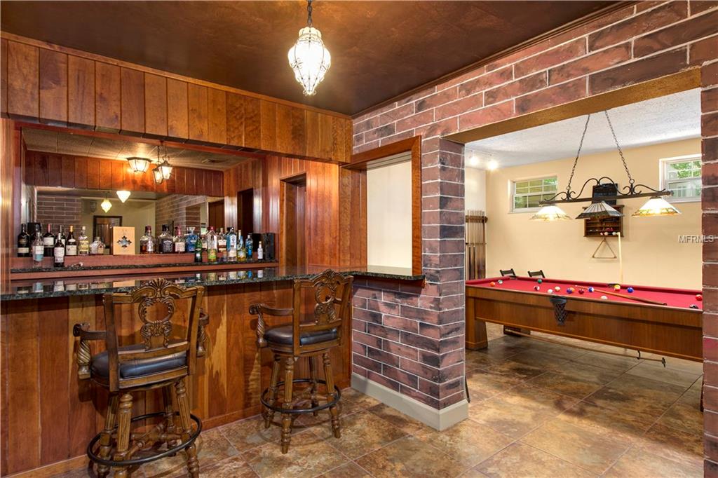 1909 COUNTRY CLUB DRIVE, EUSTIS, Florida 32726, 4 Bedrooms Bedrooms, 6 Rooms Rooms,4 BathroomsBathrooms,Residential,For sale,COUNTRY CLUB,O5432916