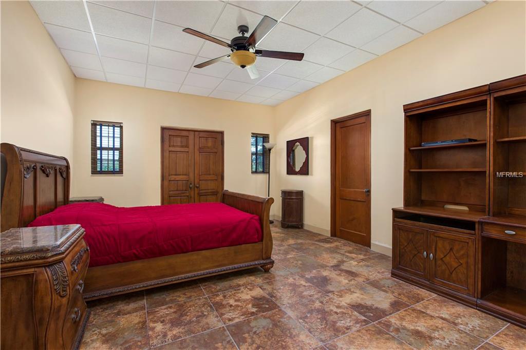 1909 COUNTRY CLUB DRIVE, EUSTIS, Florida 32726, 4 Bedrooms Bedrooms, 6 Rooms Rooms,4 BathroomsBathrooms,Residential,For sale,COUNTRY CLUB,O5432916