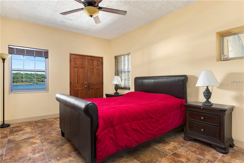 1909 COUNTRY CLUB DRIVE, EUSTIS, Florida 32726, 4 Bedrooms Bedrooms, 6 Rooms Rooms,4 BathroomsBathrooms,Residential,For sale,COUNTRY CLUB,O5432916