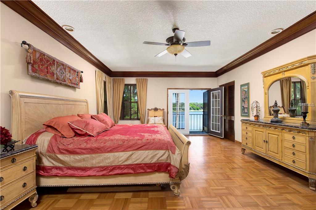 1909 COUNTRY CLUB DRIVE, EUSTIS, Florida 32726, 4 Bedrooms Bedrooms, 6 Rooms Rooms,4 BathroomsBathrooms,Residential,For sale,COUNTRY CLUB,O5432916