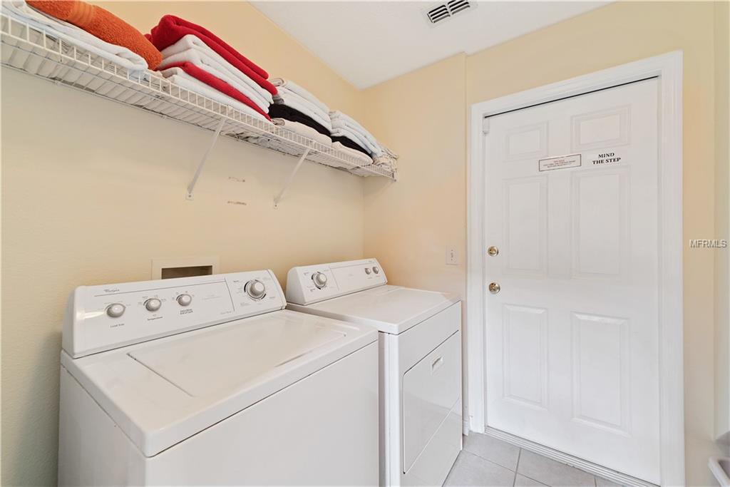 2615 EMERALD ISLAND BOULEVARD, KISSIMMEE, Florida 34747, 6 Bedrooms Bedrooms, 12 Rooms Rooms,4 BathroomsBathrooms,Residential,For sale,EMERALD ISLAND,S4847226