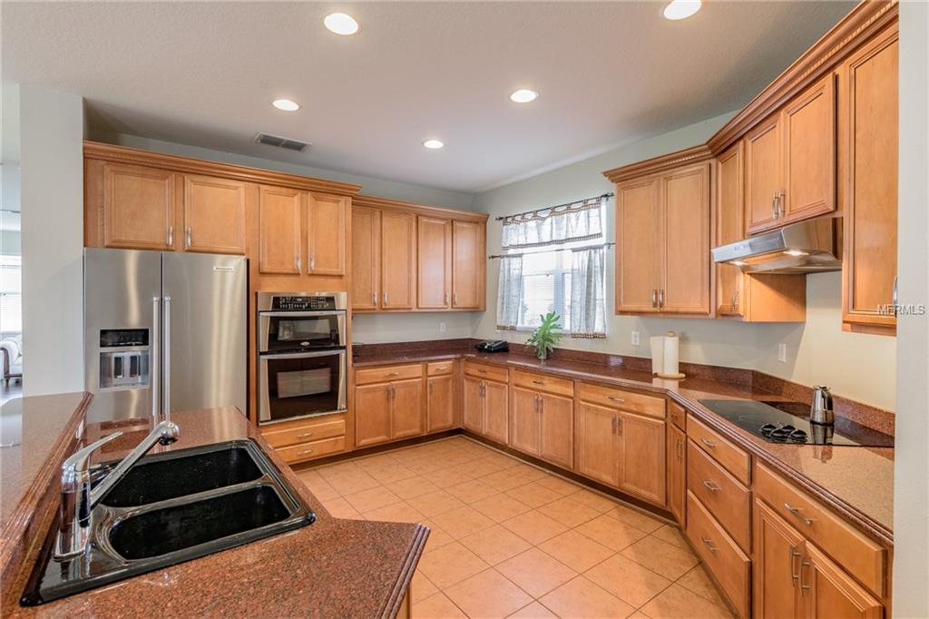 640 FIRST CAPE CORAL DRIVE, WINTER GARDEN, Florida 34787, 3 Bedrooms Bedrooms, 9 Rooms Rooms,2 BathroomsBathrooms,Residential,For sale,FIRST CAPE CORAL,O5541642