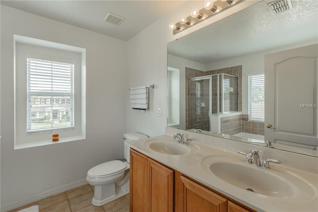 640 FIRST CAPE CORAL DRIVE, WINTER GARDEN, Florida 34787, 3 Bedrooms Bedrooms, 9 Rooms Rooms,2 BathroomsBathrooms,Residential,For sale,FIRST CAPE CORAL,O5541642