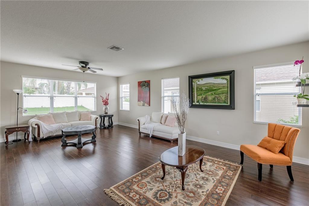 640 FIRST CAPE CORAL DRIVE, WINTER GARDEN, Florida 34787, 3 Bedrooms Bedrooms, 9 Rooms Rooms,2 BathroomsBathrooms,Residential,For sale,FIRST CAPE CORAL,O5541642