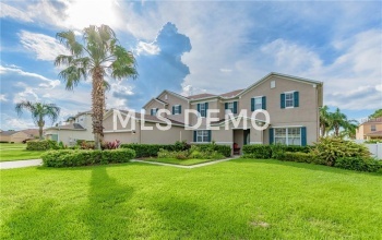 640 FIRST CAPE CORAL DRIVE, WINTER GARDEN, Florida 34787, 3 Bedrooms Bedrooms, 9 Rooms Rooms,2 BathroomsBathrooms,Residential,For sale,FIRST CAPE CORAL,O5541642