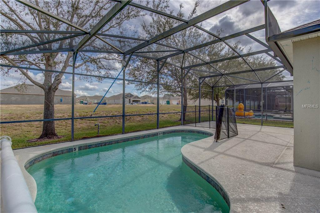 171 MINNIEHAHA CIR, HAINES CITY, Florida 33844, 4 Bedrooms Bedrooms, 6 Rooms Rooms,3 BathroomsBathrooms,Residential,For sale,MINNIEHAHA CIR,O5553820