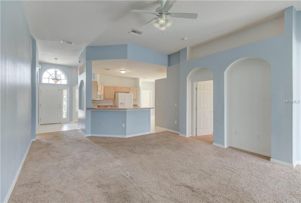 171 MINNIEHAHA CIR, HAINES CITY, Florida 33844, 4 Bedrooms Bedrooms, 6 Rooms Rooms,3 BathroomsBathrooms,Residential,For sale,MINNIEHAHA CIR,O5553820