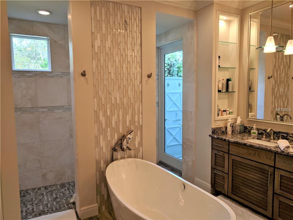 1810 WISTERIA STREET, SARASOTA, Florida 34239, 4 Bedrooms Bedrooms, 6 Rooms Rooms,3 BathroomsBathrooms,Residential,For sale,WISTERIA,A4208584