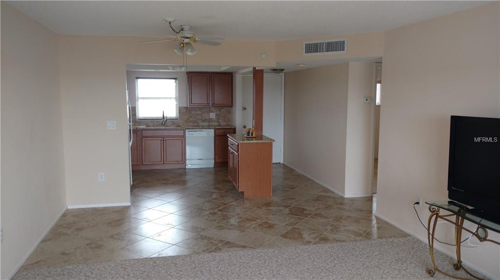 4725 COVE CIRCLE, ST PETERSBURG, Florida 33708, 2 Bedrooms Bedrooms, 6 Rooms Rooms,2 BathroomsBathrooms,Residential,For sale,COVE,U7846973