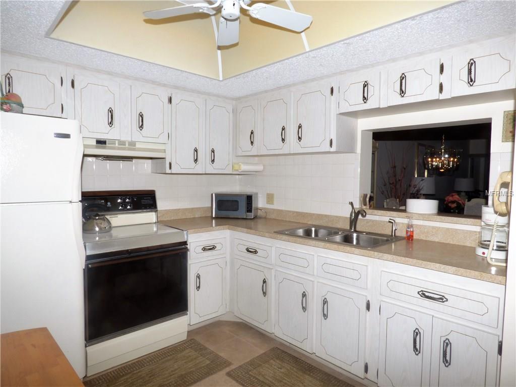 970 VIRGINIA STREET, DUNEDIN, Florida 34698, 2 Bedrooms Bedrooms, 5 Rooms Rooms,1 BathroomBathrooms,Residential,For sale,VIRGINIA,U7847463