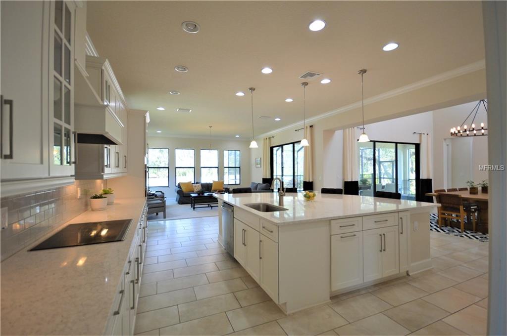 7865 MARSH POINTE DRIVE, TAMPA, Florida 33635, 5 Bedrooms Bedrooms, 3 Rooms Rooms,5 BathroomsBathrooms,Residential,For sale,MARSH POINTE,O5561948