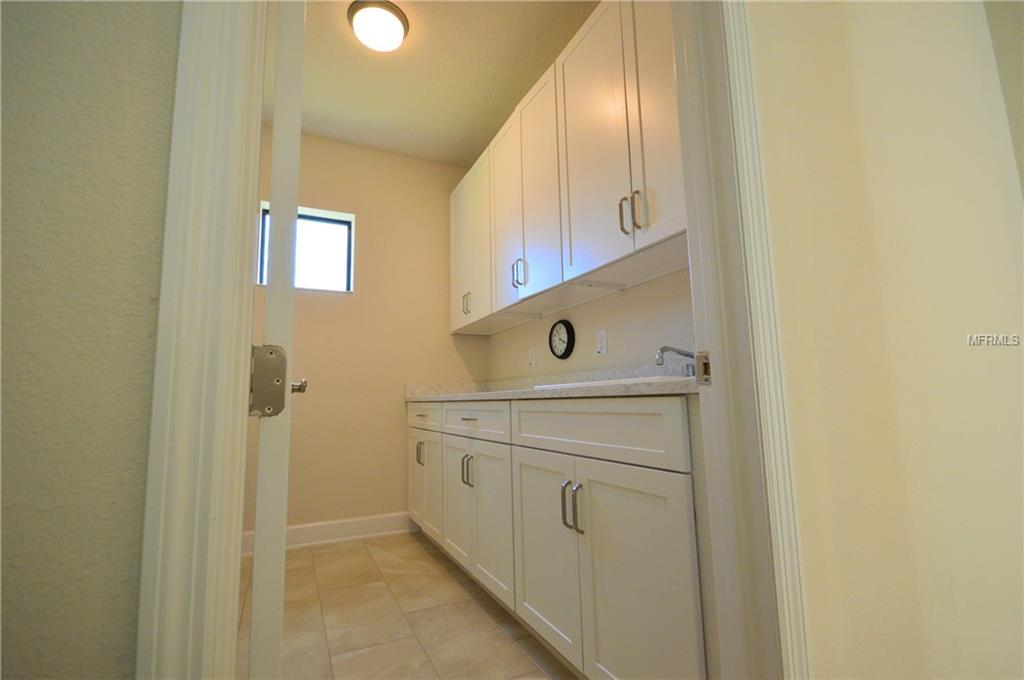 7865 MARSH POINTE DRIVE, TAMPA, Florida 33635, 5 Bedrooms Bedrooms, 3 Rooms Rooms,5 BathroomsBathrooms,Residential,For sale,MARSH POINTE,O5561948