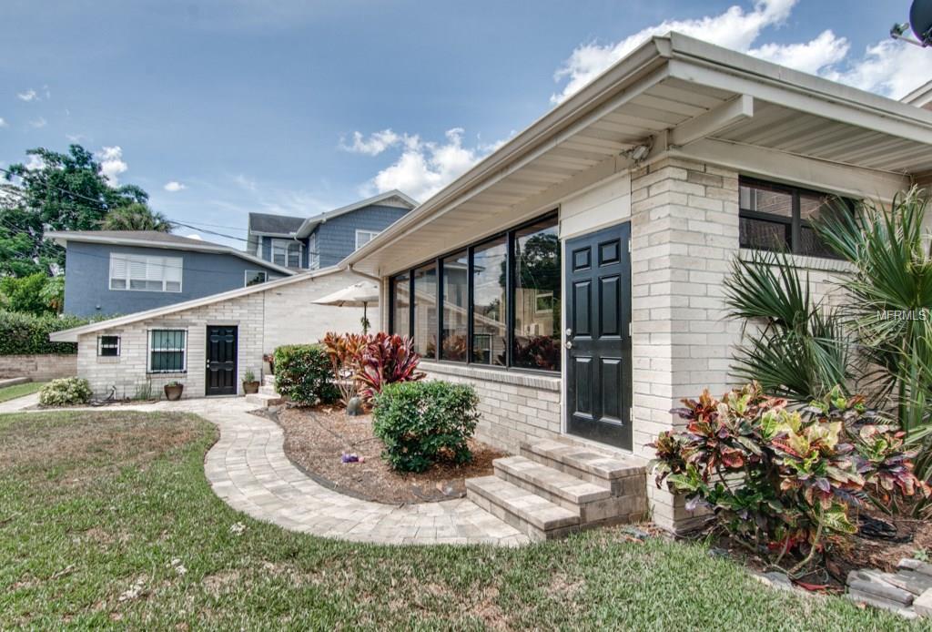 2208 COVENTRY AVENUE, LAKELAND, Florida 33803, 3 Bedrooms Bedrooms, 6 Rooms Rooms,2 BathroomsBathrooms,Residential,For sale,COVENTRY,L4721099