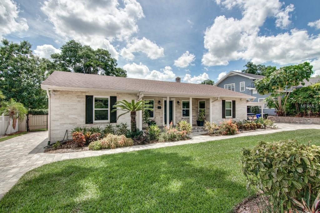 2208 COVENTRY AVENUE, LAKELAND, Florida 33803, 3 Bedrooms Bedrooms, 6 Rooms Rooms,2 BathroomsBathrooms,Residential,For sale,COVENTRY,L4721099