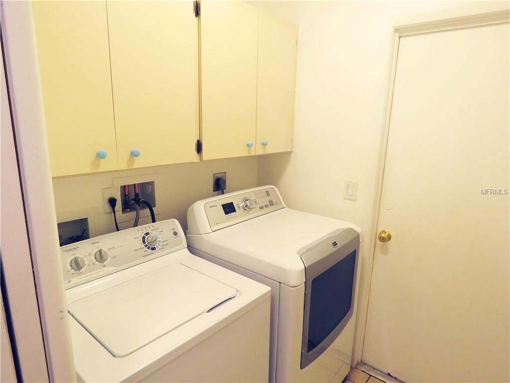 829 HARBOR DRIVE S, VENICE, Florida 34285, 3 Bedrooms Bedrooms, 8 Rooms Rooms,2 BathroomsBathrooms,Residential,For sale,HARBOR,A4198898