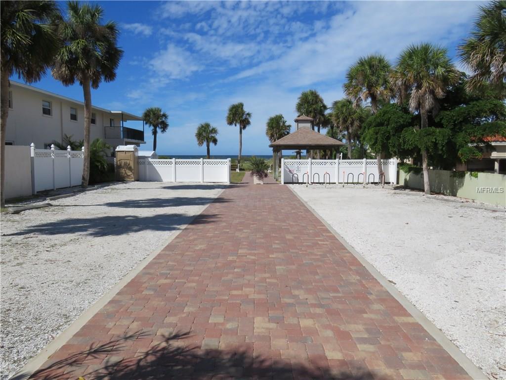 829 HARBOR DRIVE S, VENICE, Florida 34285, 3 Bedrooms Bedrooms, 8 Rooms Rooms,2 BathroomsBathrooms,Residential,For sale,HARBOR,A4198898