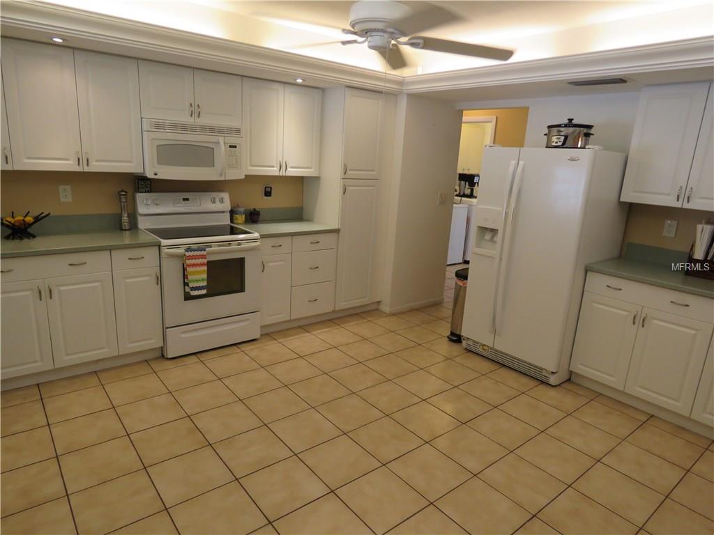 829 HARBOR DRIVE S, VENICE, Florida 34285, 3 Bedrooms Bedrooms, 8 Rooms Rooms,2 BathroomsBathrooms,Residential,For sale,HARBOR,A4198898