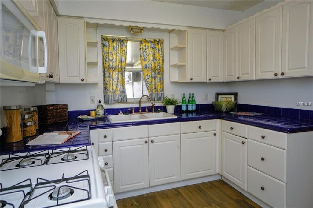 2035 62ND TERRACE S, ST PETERSBURG, Florida 33712, 4 Bedrooms Bedrooms, 8 Rooms Rooms,2 BathroomsBathrooms,Residential,For sale,62ND,U7840495