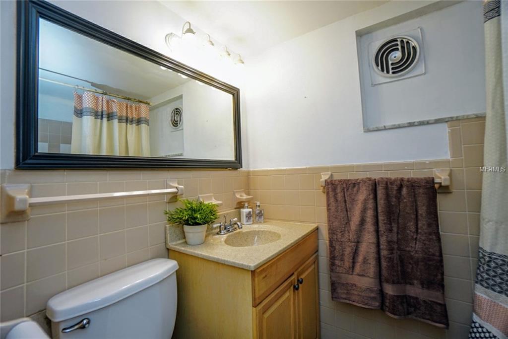 2035 62ND TERRACE S, ST PETERSBURG, Florida 33712, 4 Bedrooms Bedrooms, 8 Rooms Rooms,2 BathroomsBathrooms,Residential,For sale,62ND,U7840495