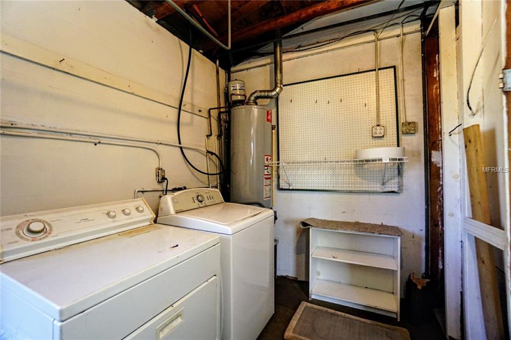 2035 62ND TERRACE S, ST PETERSBURG, Florida 33712, 4 Bedrooms Bedrooms, 8 Rooms Rooms,2 BathroomsBathrooms,Residential,For sale,62ND,U7840495