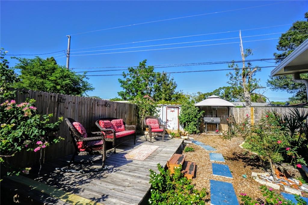 2035 62ND TERRACE S, ST PETERSBURG, Florida 33712, 4 Bedrooms Bedrooms, 8 Rooms Rooms,2 BathroomsBathrooms,Residential,For sale,62ND,U7840495