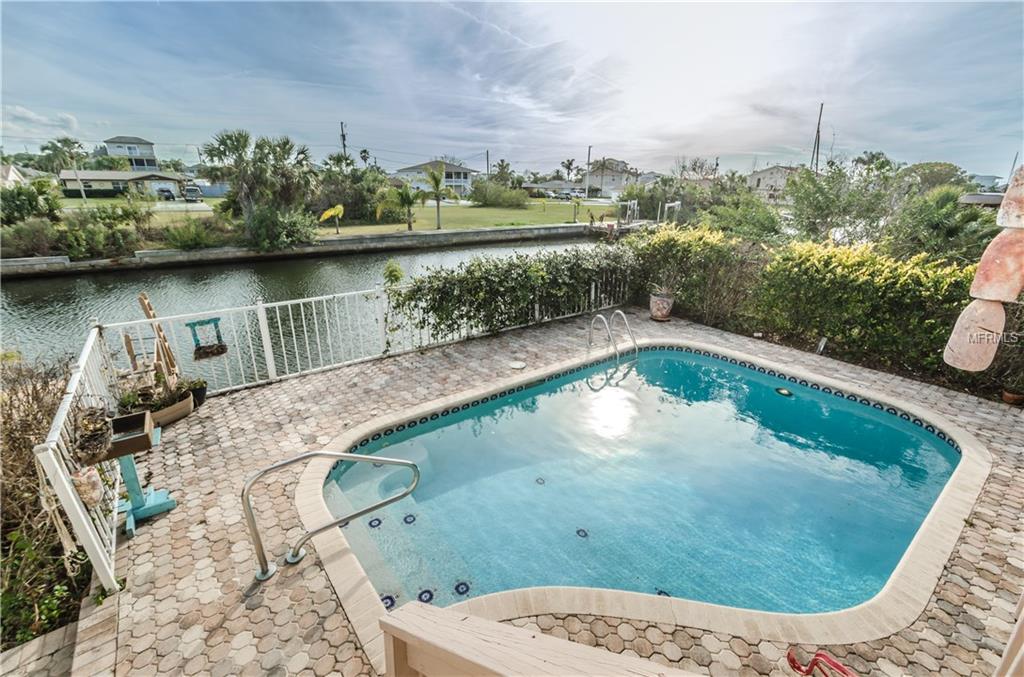 7450 GULF WAY, HUDSON, Florida 34667, 3 Bedrooms Bedrooms, 9 Rooms Rooms,2 BathroomsBathrooms,Residential,For sale,GULF,U7846720