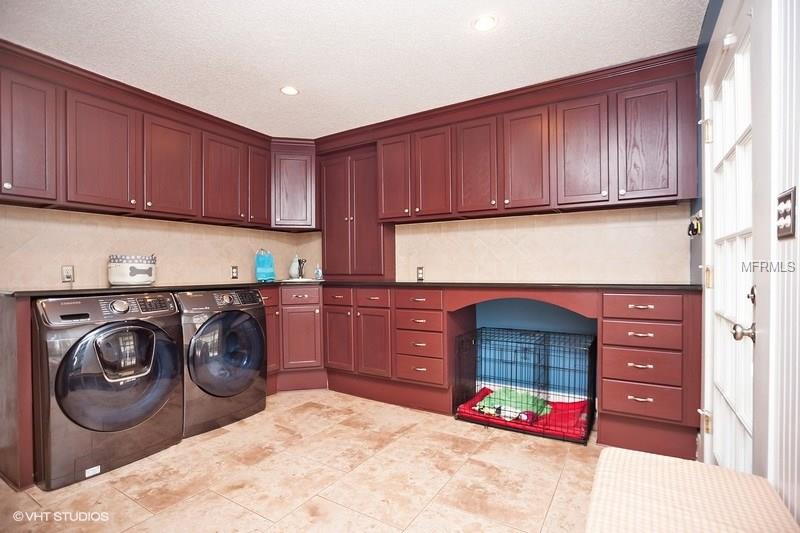 5478 MARKHAM WOODS ROAD, LAKE MARY, Florida 32746, 3 Bedrooms Bedrooms, 8 Rooms Rooms,3 BathroomsBathrooms,Residential,For sale,MARKHAM WOODS,O5561427