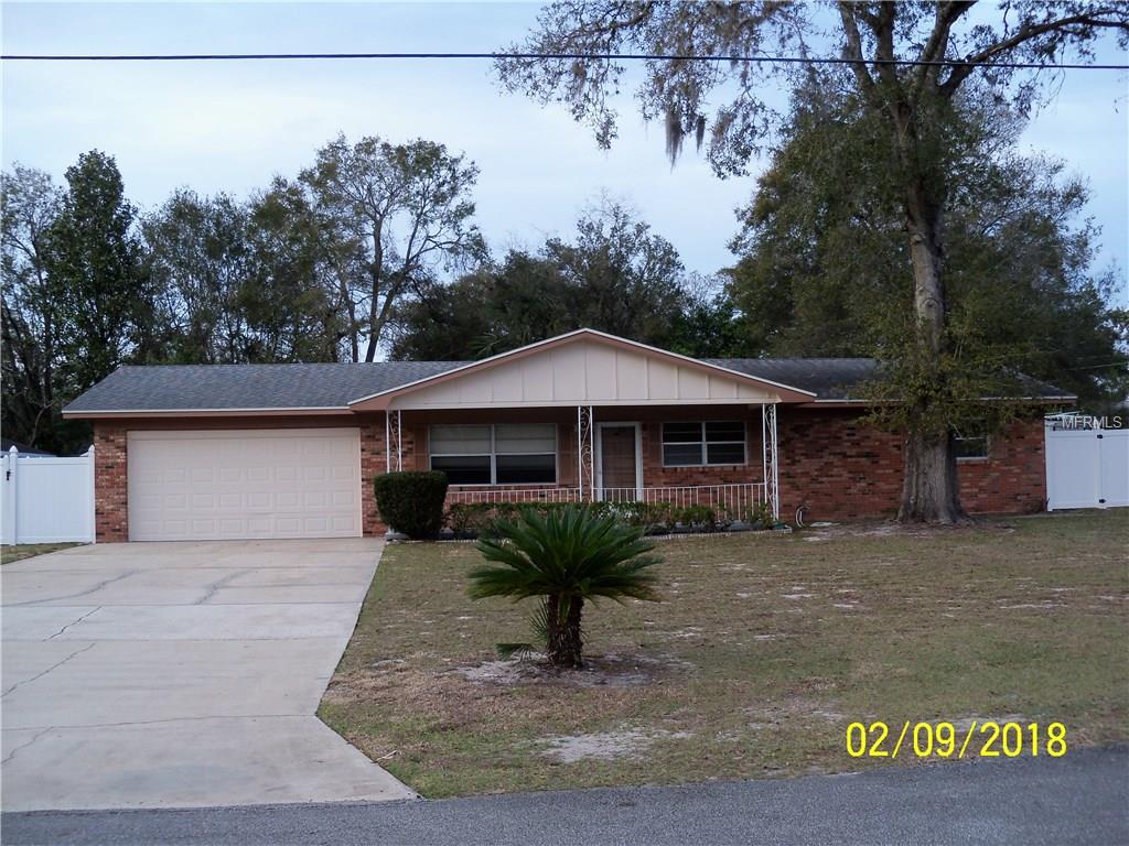 571 PARKDALE COURT, DELAND, Florida 32724, 3 Bedrooms Bedrooms, 9 Rooms Rooms,2 BathroomsBathrooms,Residential,For sale,PARKDALE,V4722947